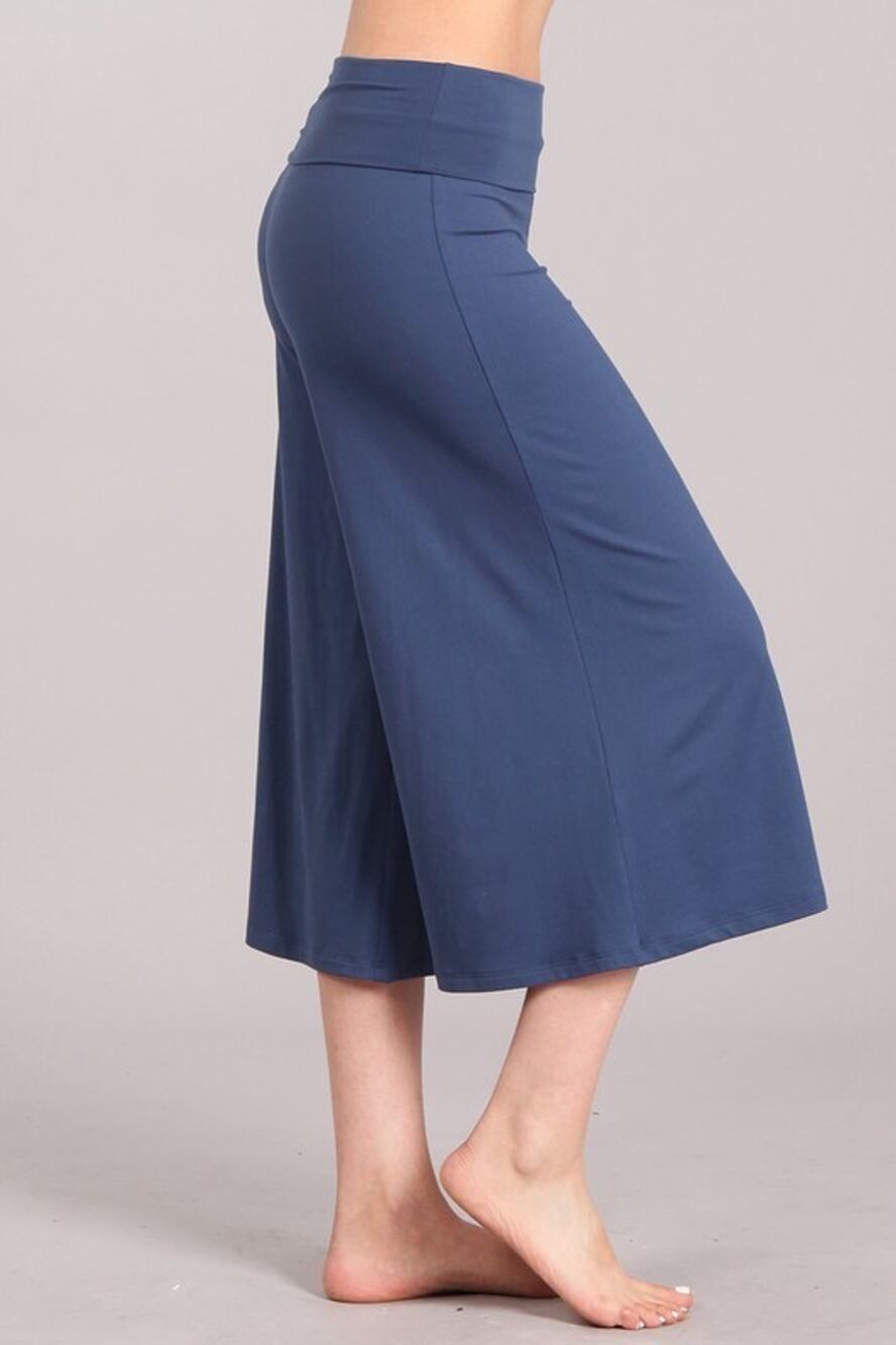 Chatoyant Plus Size Gauchos Denim Blue 3XL